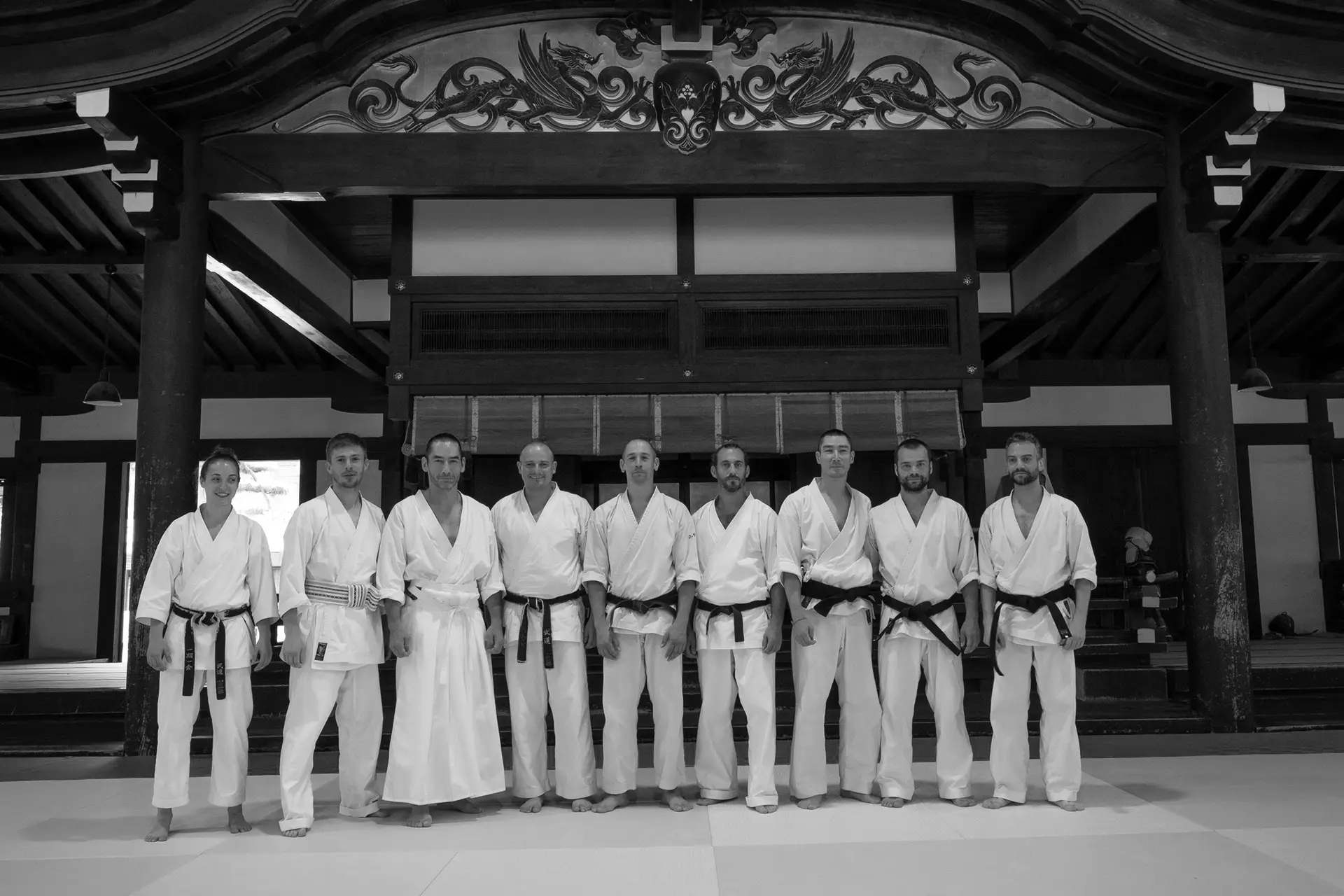 Photo des sensei au japon en noir et blanc 2019